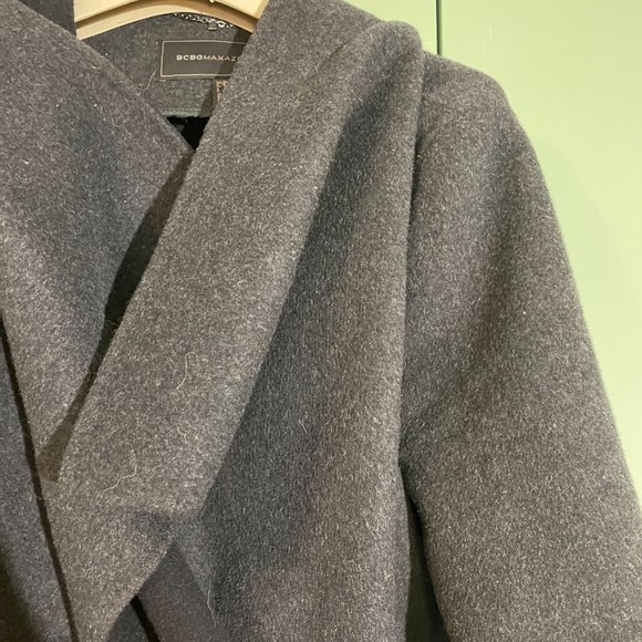 BCBG Max Azaria Winter Wrap Coat with Leather Details - Picture 2 of 3
